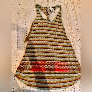 Aratta Silent Journey Womens Embroidered Tank Top Shirt size M and NWT!  NEW!